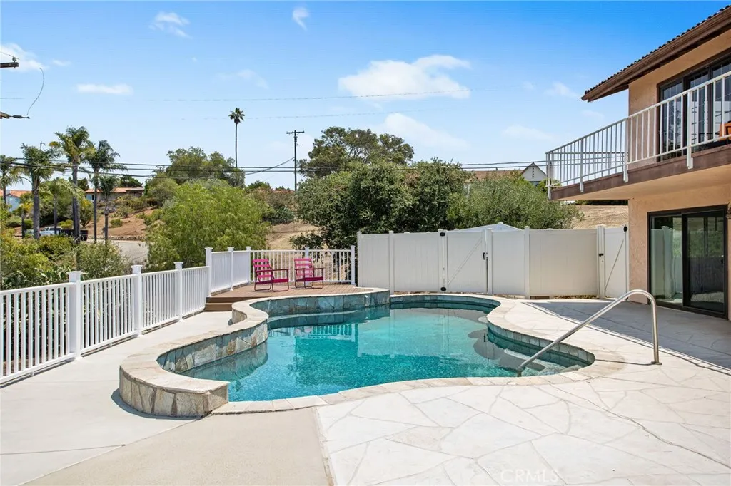 https://cdn.realtyfeed.com/cdn/127/306465712/10d3e580098d6ac47f5c867cb5273a3a.webp