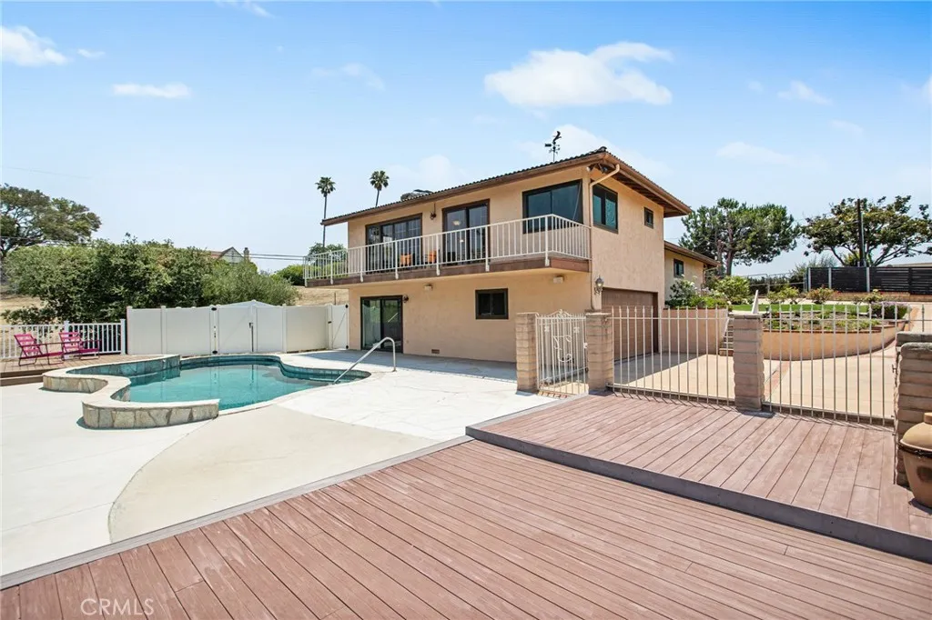 https://cdn.realtyfeed.com/cdn/127/306465712/290cb1aeee6f32297bd8123690f13e56.webp