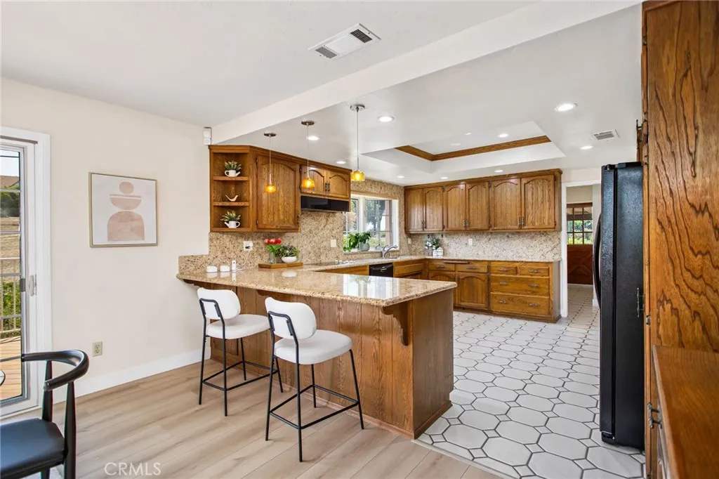 https://cdn.realtyfeed.com/cdn/127/306465712/5f2c24a55d320f70183d4655e884dc4c.webp