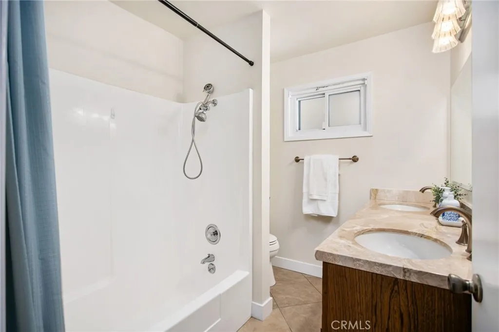https://cdn.realtyfeed.com/cdn/127/306465712/a7feb11e69d83fd89c5ec0064c4c0f06.webp