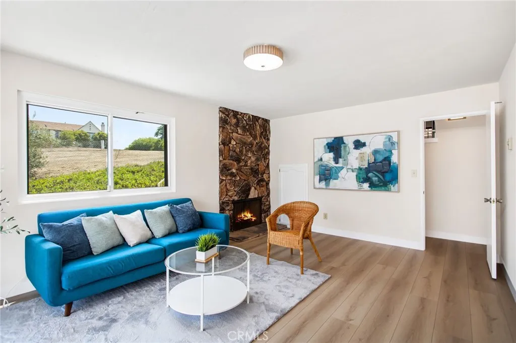 https://cdn.realtyfeed.com/cdn/127/306465712/b0ab555556112436324bad8f6a0e0f94.webp