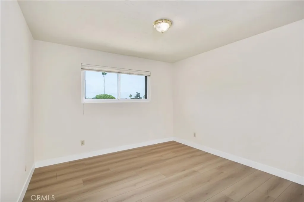 https://cdn.realtyfeed.com/cdn/127/306465712/ff0ec5b39271e318706ddd8fd9dabba8.webp