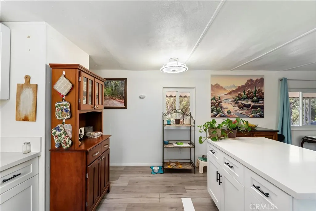 https://cdn.realtyfeed.com/cdn/127/306465729/5fd1df9e32d45e5b335b15565886e48b.webp