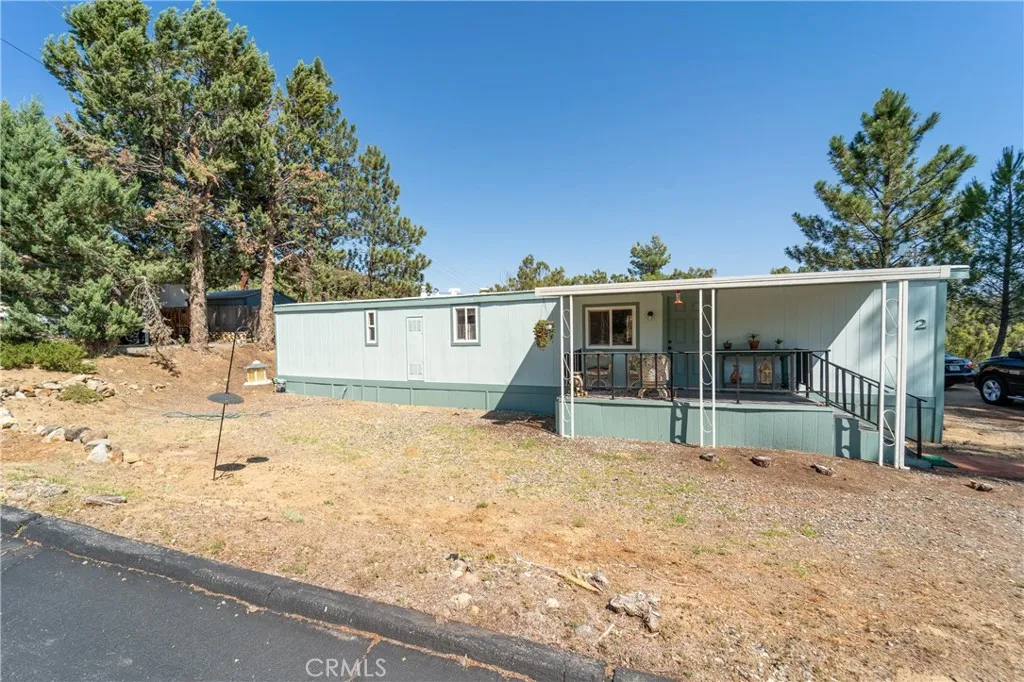 https://cdn.realtyfeed.com/cdn/127/306465729/68b88e0a6e32de6b65e8a7b7cde296e1.webp