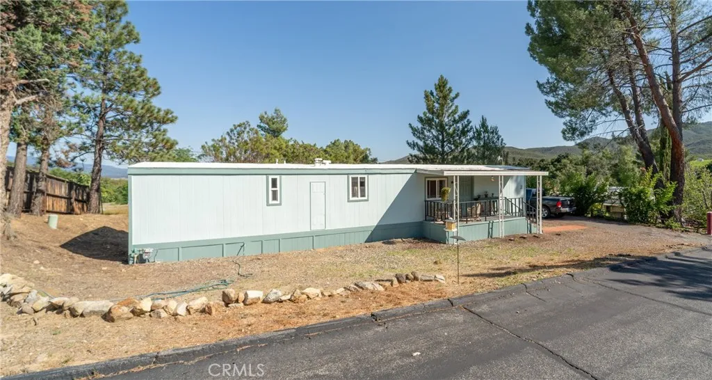 https://cdn.realtyfeed.com/cdn/127/306465729/cb2c031cffdcb853cc77bb2592e96134.webp