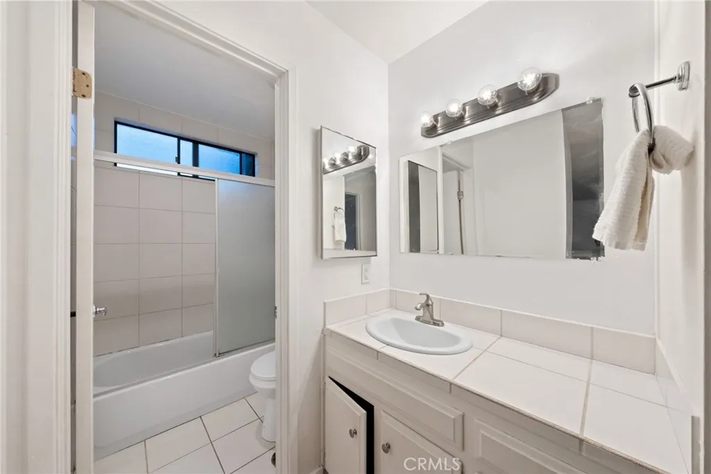 Photo #16: PT25132281 Listing: Photo #16