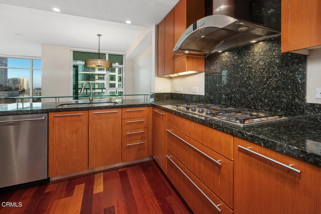 Photo #13: P1-22722 Listing: Photo #13