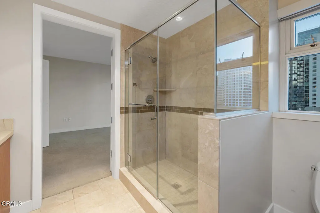 Photo #27: P1-22722 Listing: Photo #27