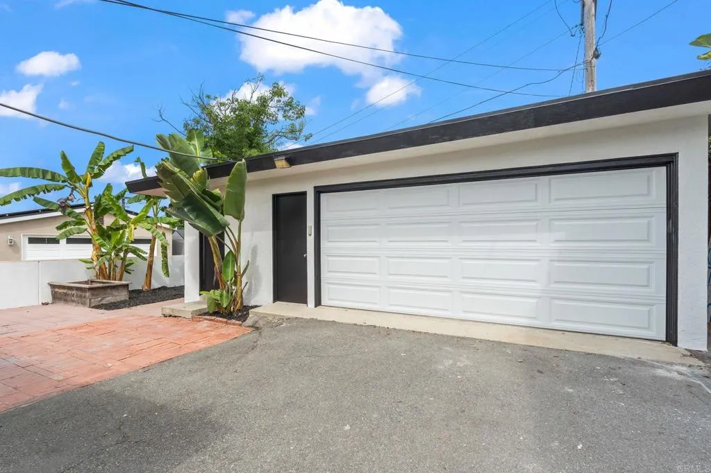 https://cdn.realtyfeed.com/cdn/127/306465782/223b8de2725431195368236da5077bf8.webp