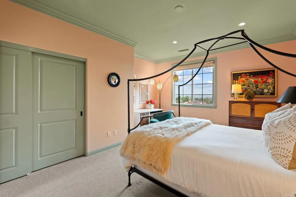 https://cdn.realtyfeed.com/cdn/127/306465791/1a74286f95f934284cd46514332c2e2f.webp