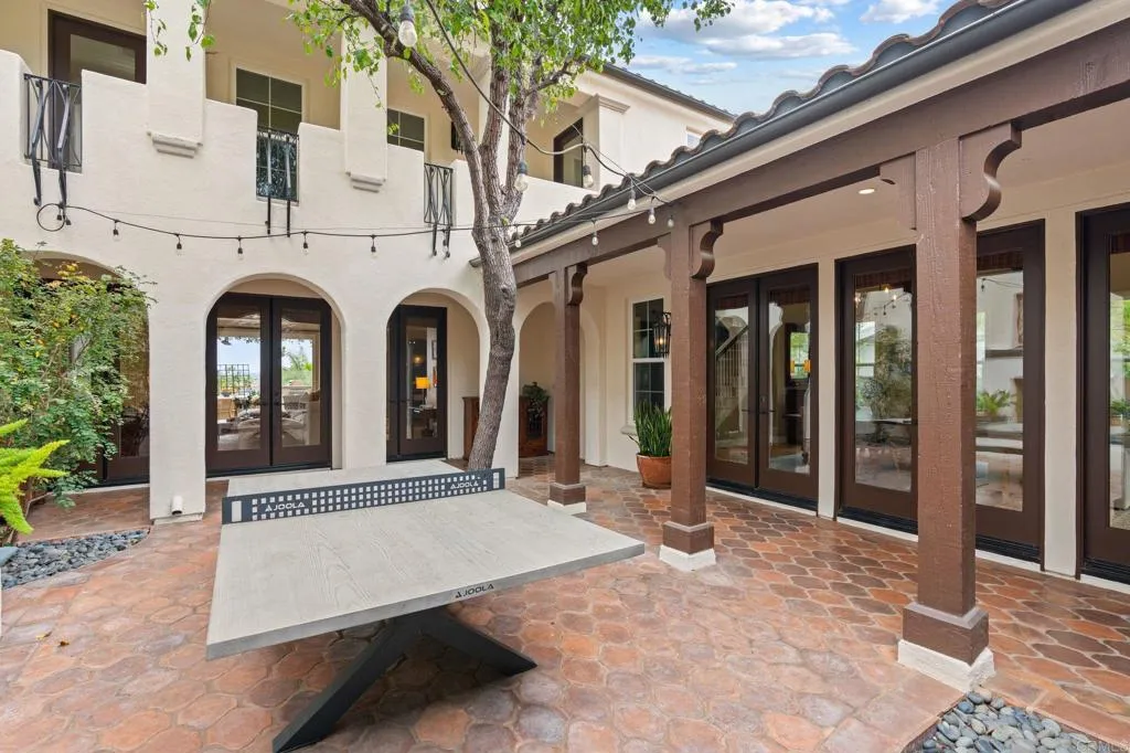 https://cdn.realtyfeed.com/cdn/127/306465791/72b296f27d7dabdafa2891f2c437f482.webp
