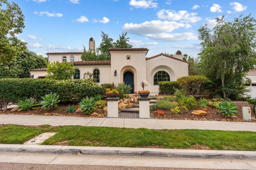 https://cdn.realtyfeed.com/cdn/127/306465791/c27a127e7d38ab89a8623cdb1a8c4a83.webp