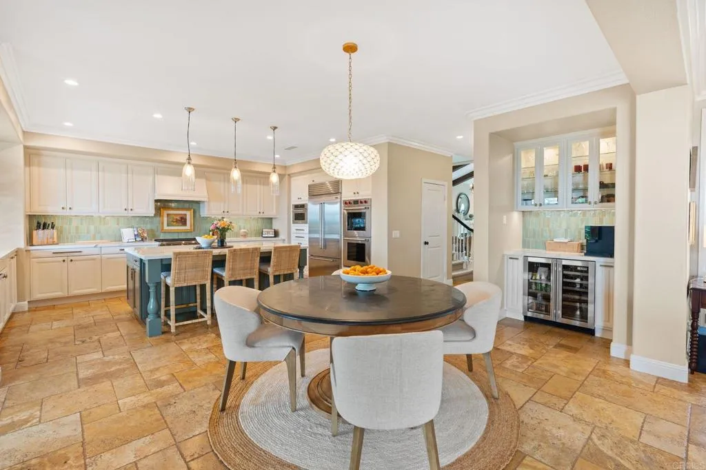 https://cdn.realtyfeed.com/cdn/127/306465791/f5f436e53a29c6d07ecdab3bc1f024eb.webp