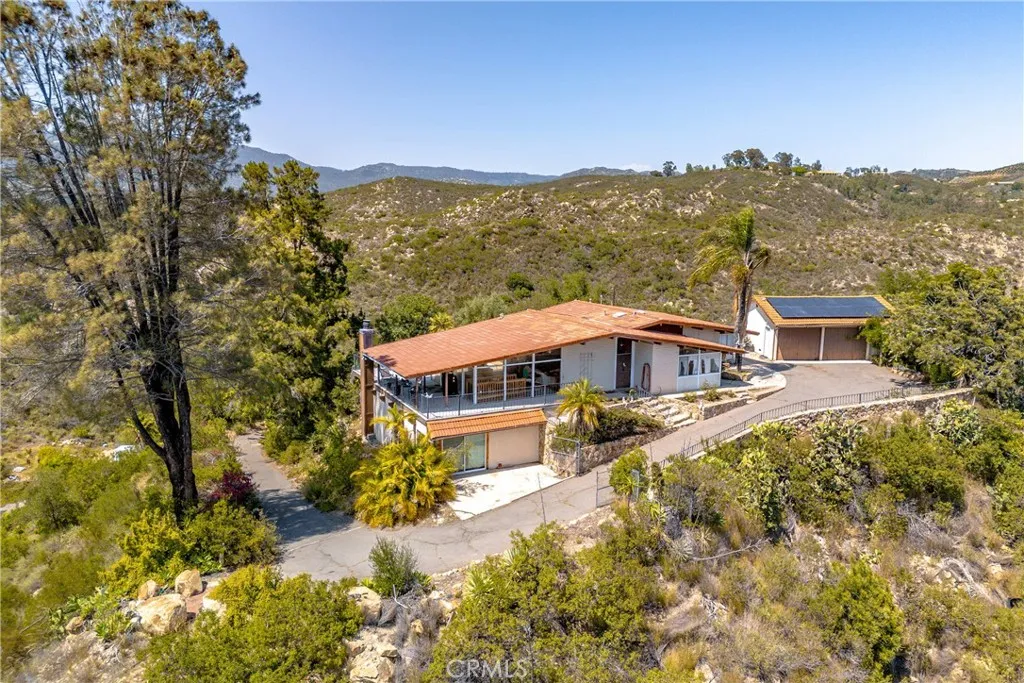 https://cdn.realtyfeed.com/cdn/127/306465793/173cfb68d6faa8ca1fa48803ce4c9bc9.webp