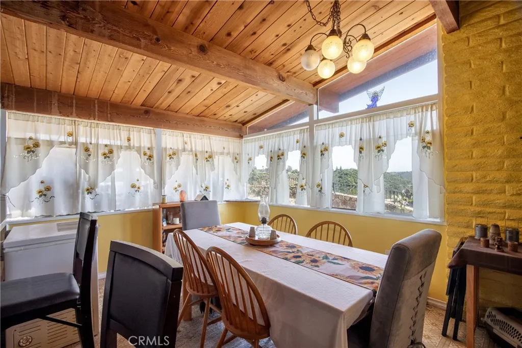 https://cdn.realtyfeed.com/cdn/127/306465793/52bf20b2228e8ea8adae19e1be2e7d9c.webp