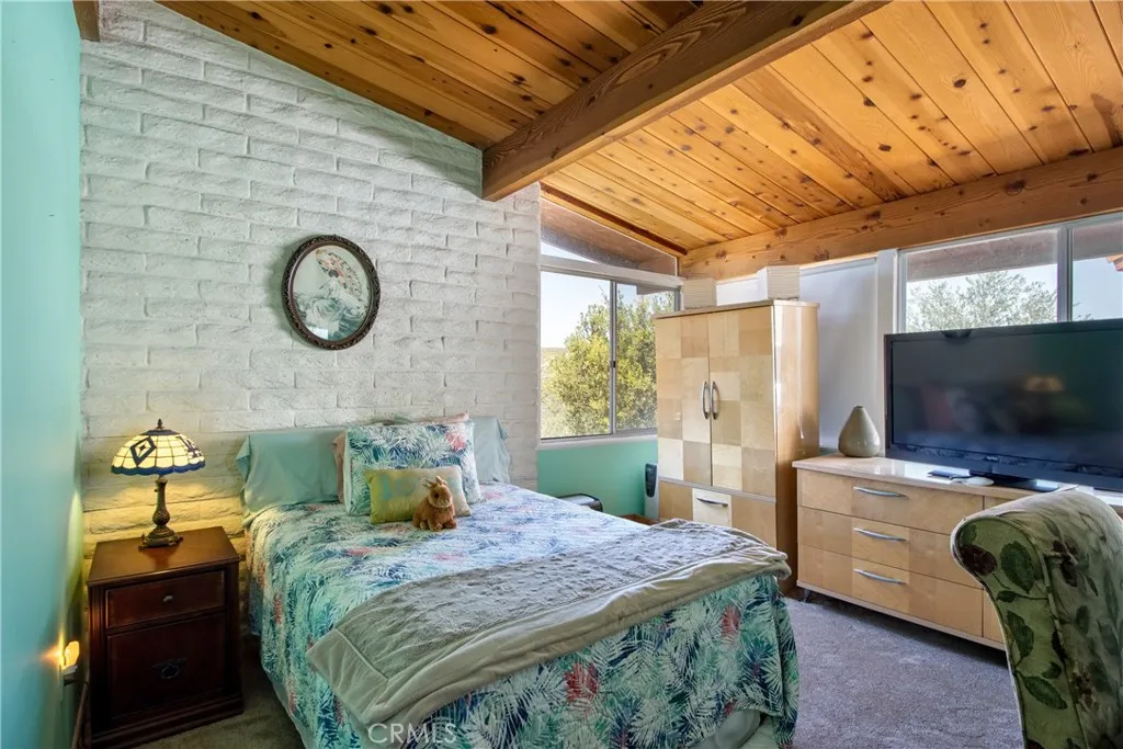 https://cdn.realtyfeed.com/cdn/127/306465793/9d92c1fff58148c25688d89caf84bb3f.webp