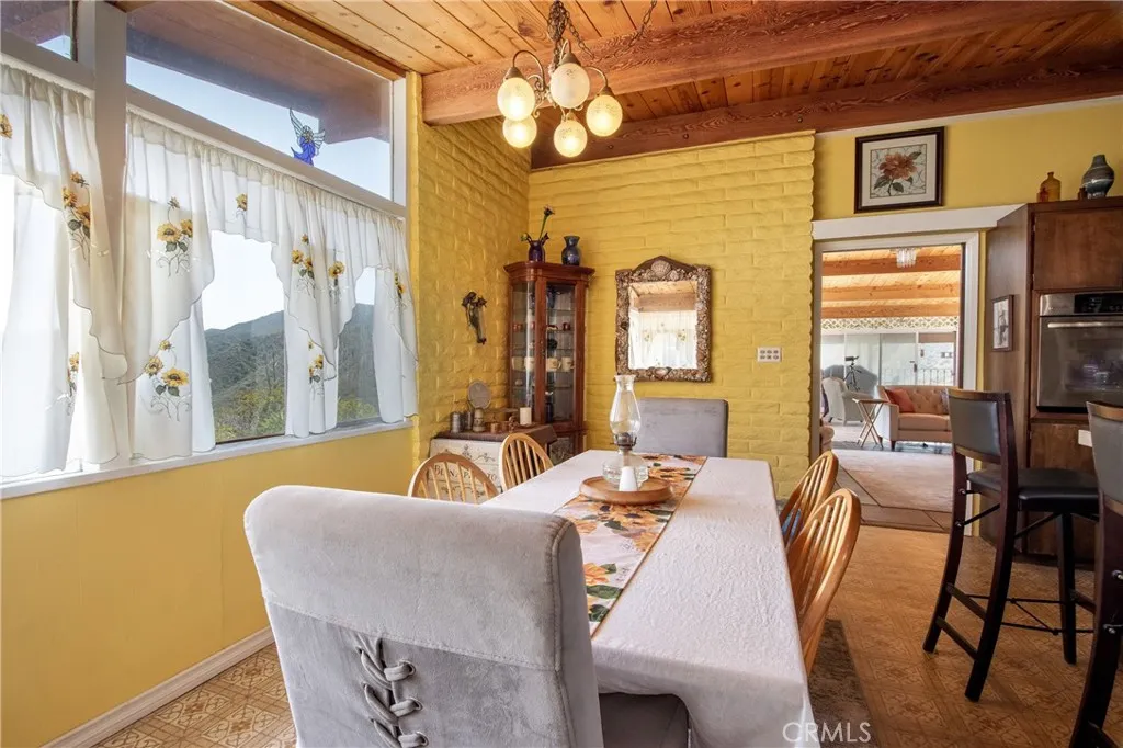 https://cdn.realtyfeed.com/cdn/127/306465793/f3c7c970d50018a62a6a2144fd7bb2e0.webp