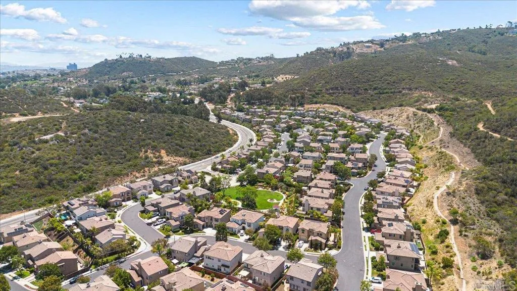 https://cdn.realtyfeed.com/cdn/127/306465851/d1e08e32b84c2a3939675f28f2a6d1ea.webp