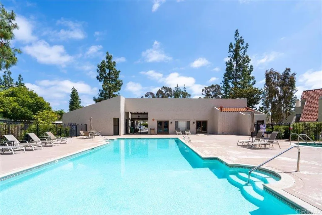 Photo #32: PTP2504410 Listing: Photo #32