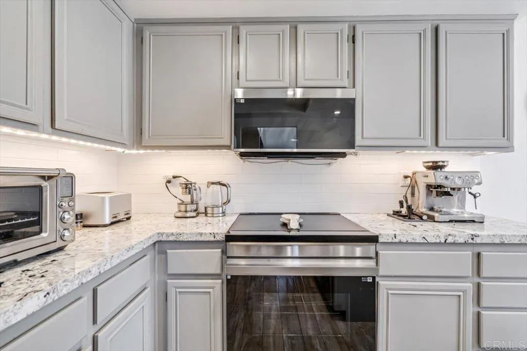Photo #18: PTP2504410 Listing: Photo #18