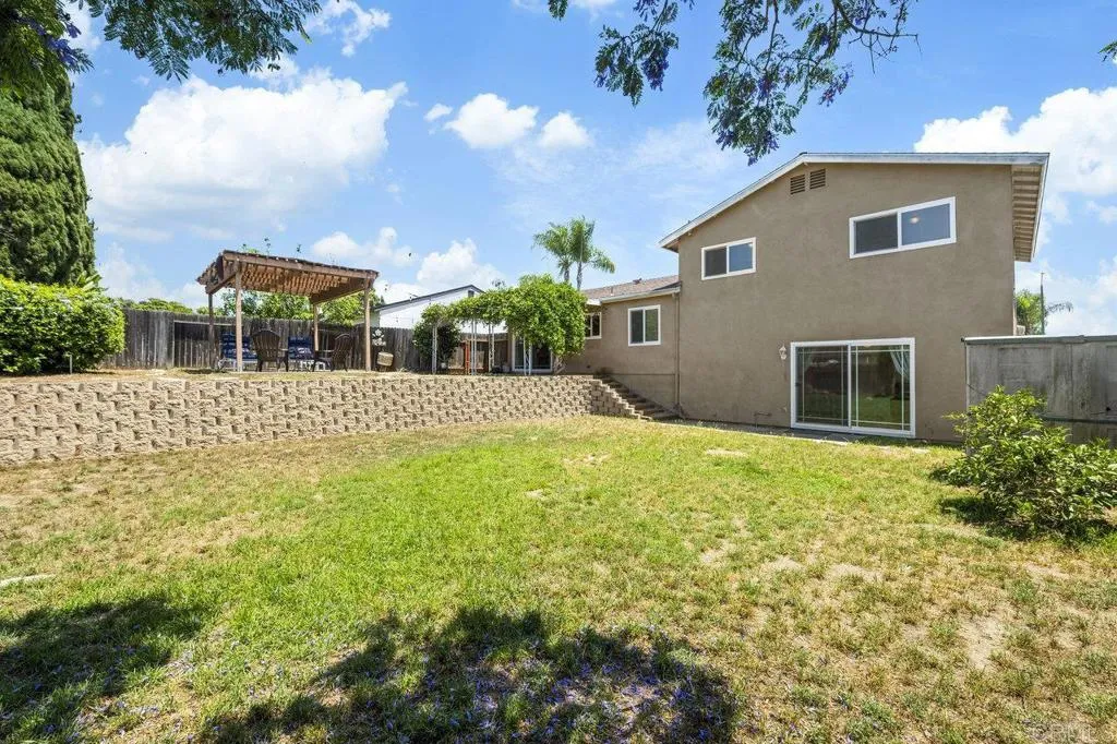https://cdn.realtyfeed.com/cdn/127/306466086/6c9d87e523330c9e486d0ae14ec1bc5f.webp
