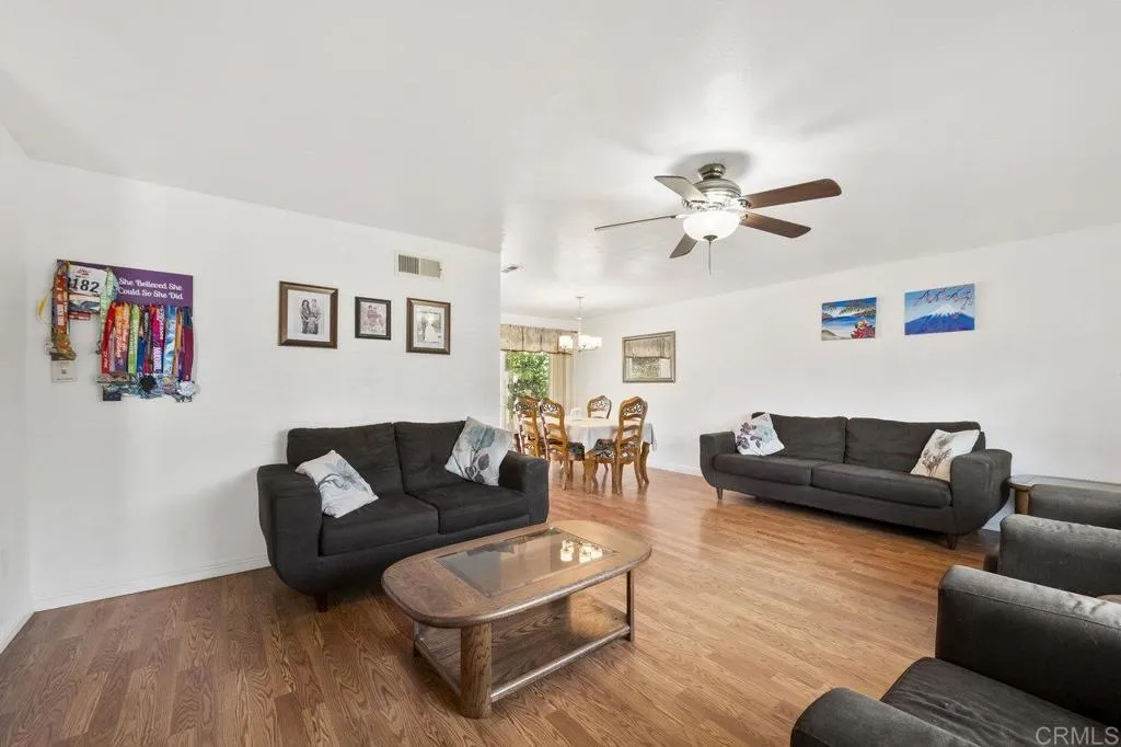 https://cdn.realtyfeed.com/cdn/127/306466086/b476d6e811e181044e7e1e8efd5cd97b.webp