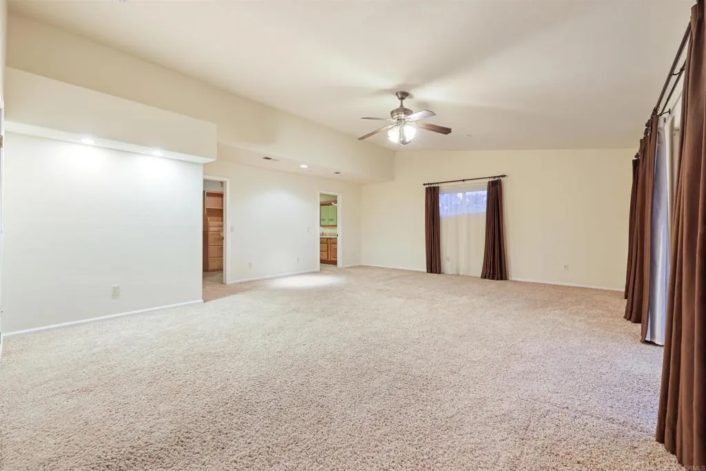 https://cdn.realtyfeed.com/cdn/127/306466094/9e73fd6afc09d9373ff0b1dc826f1808.webp