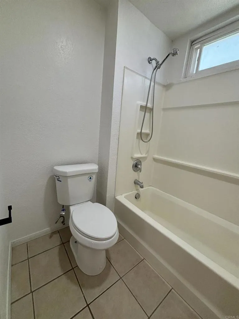 Photo #9: PTP2504420 Listing: Photo #9