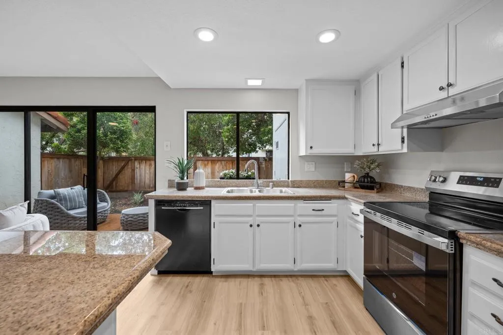 https://cdn.realtyfeed.com/cdn/127/306466176/cca7ad78b00b8b584254a31228b42696.webp
