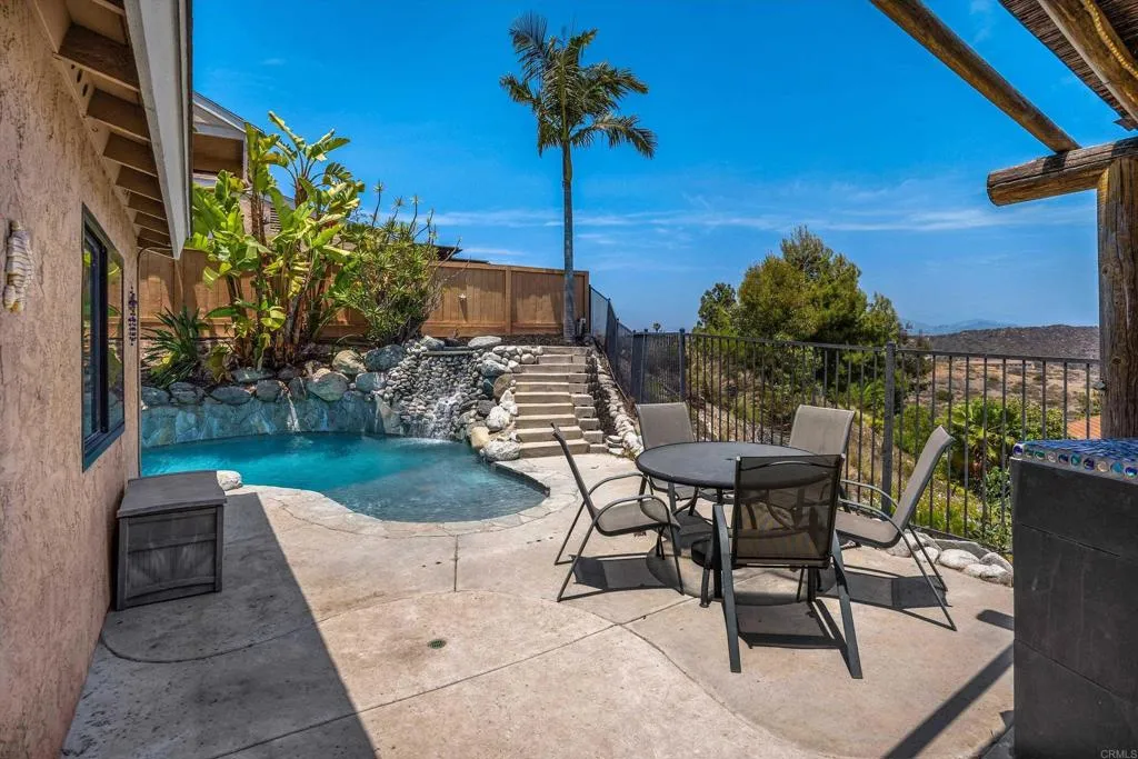 https://cdn.realtyfeed.com/cdn/127/306466181/10b681e8ce09533d931d13899b03c0ab.webp