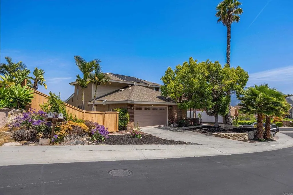 https://cdn.realtyfeed.com/cdn/127/306466181/67ea2a4ab84aae7086007d2a521fa6a1.webp