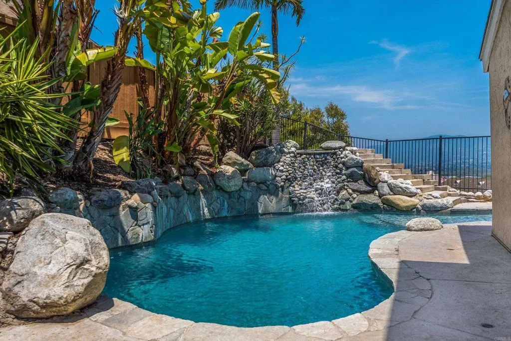 https://cdn.realtyfeed.com/cdn/127/306466181/c0acc2867751a72127e014d60fdd96b6.webp