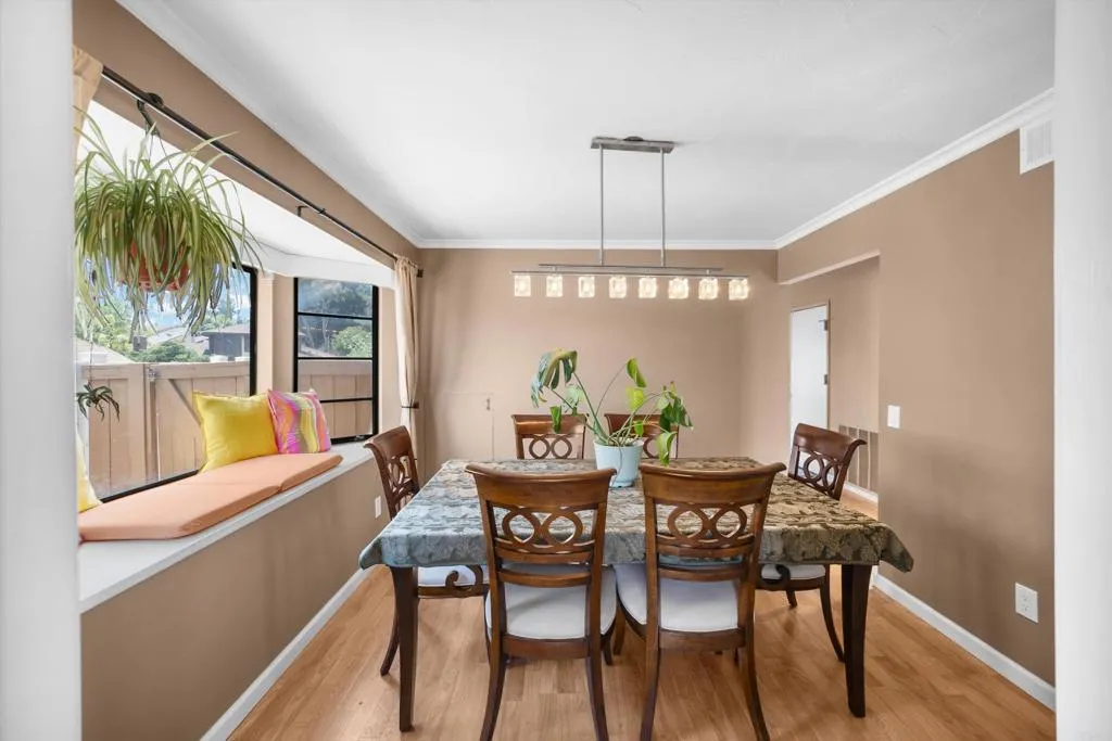 https://cdn.realtyfeed.com/cdn/127/306466181/fa61203d85fa8e98e21ec13ce5a0a1cf.webp