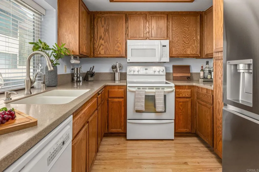 Photo #10: PTP2504421 Listing: Photo #10