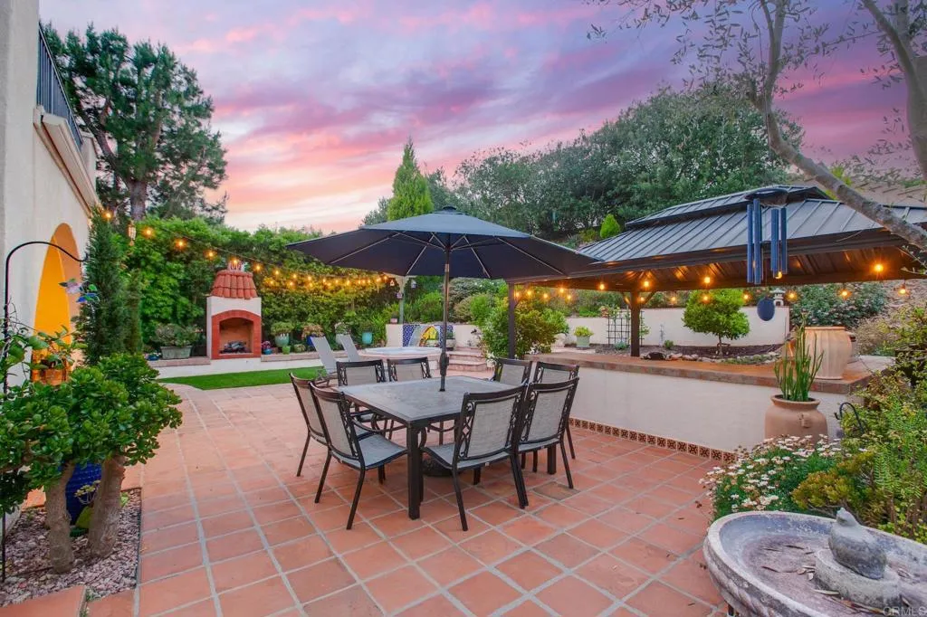 https://cdn.realtyfeed.com/cdn/127/306466537/412fc047ff1683b7b5e0b07de6801d2f.webp