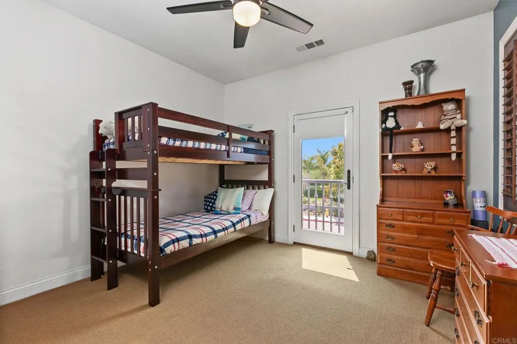https://cdn.realtyfeed.com/cdn/127/306466537/9a8996c0e09af176d3f05aee428719e8.webp