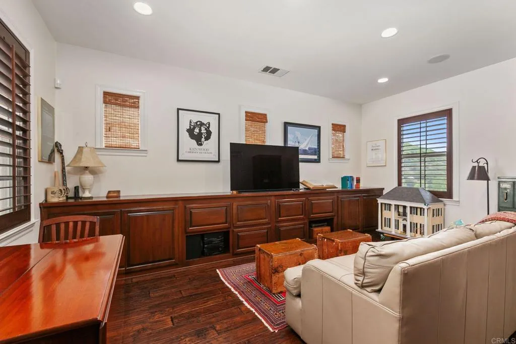 https://cdn.realtyfeed.com/cdn/127/306466537/ae2466122244b8a0f3129fa4401fdfd8.webp