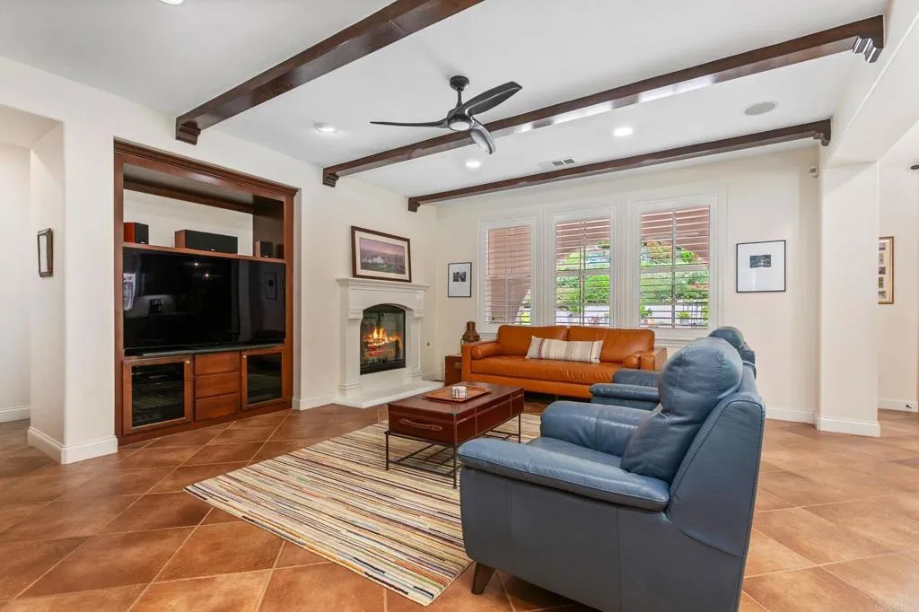 https://cdn.realtyfeed.com/cdn/127/306466537/e591f6d440d8f8915fd51a5552ba99f1.webp