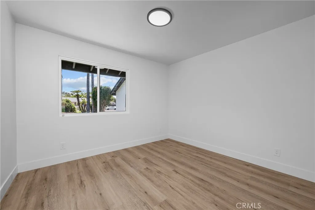 https://cdn.realtyfeed.com/cdn/127/306466541/43b1adb8d08d5c09fc1e071a987fe5df.webp