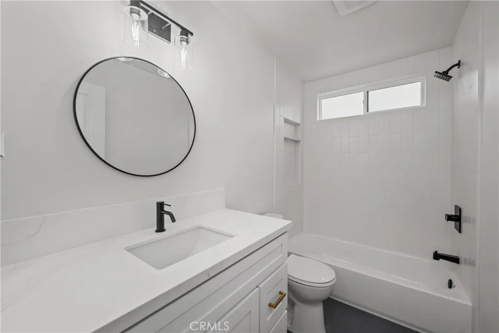 https://cdn.realtyfeed.com/cdn/127/306466541/b042422ec55315d2e529f33ebf293da5.webp
