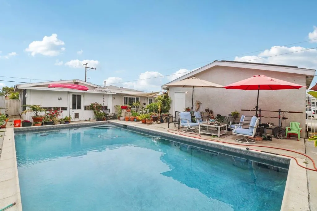 https://cdn.realtyfeed.com/cdn/127/306466554/1f614491dfa706d3dba4ac36e6356996.webp