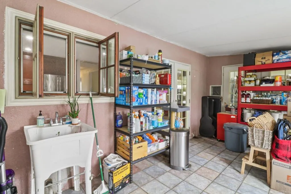 https://cdn.realtyfeed.com/cdn/127/306466554/7027552224010f97feb16d190a096be7.webp