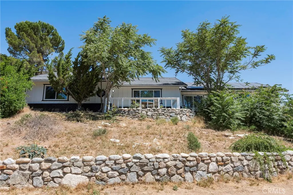 26865 Pine Canyon Road, Lake Hughes, CA 93532
