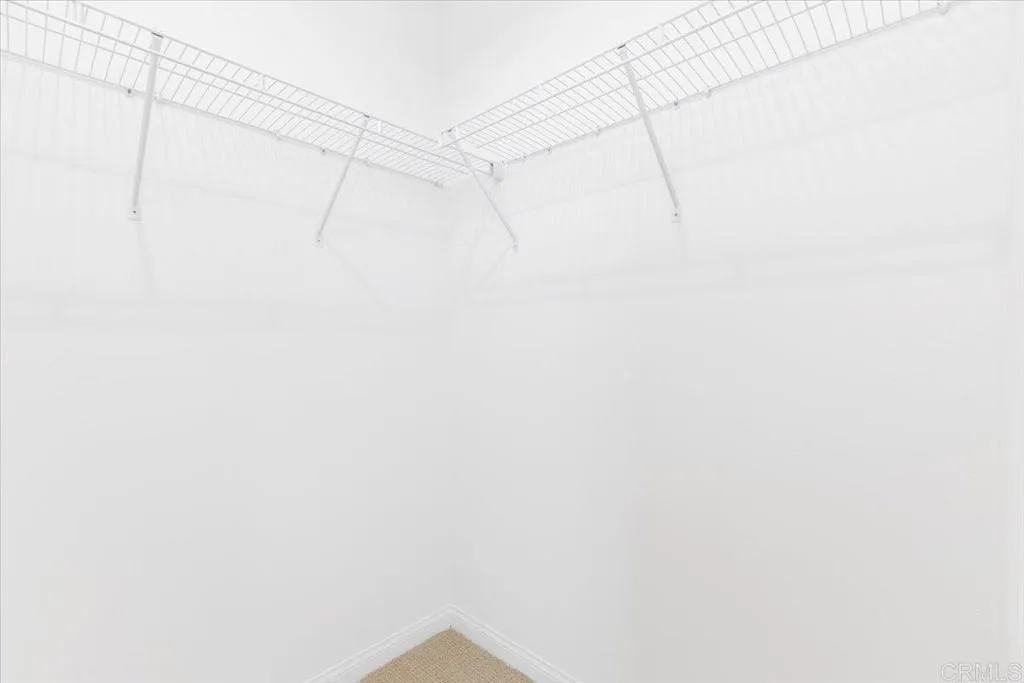 https://cdn.realtyfeed.com/cdn/127/306466667/019cab0c90a749ef200153c6458715e6.webp
