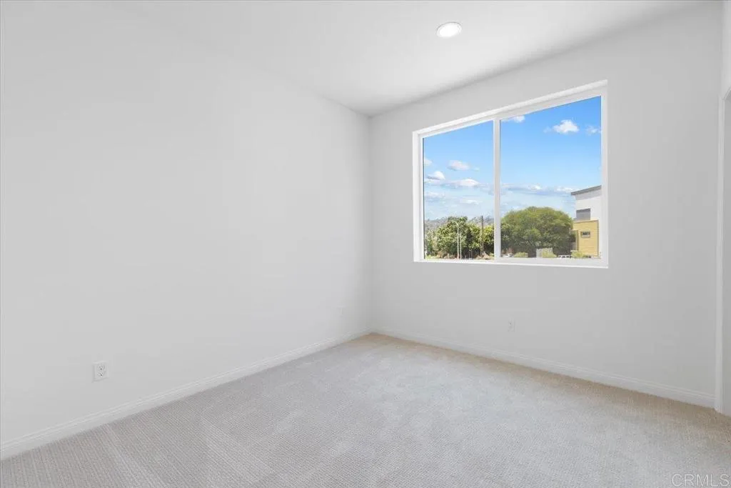 https://cdn.realtyfeed.com/cdn/127/306466667/46ffb000ecd493cb48ab3e697a9bb52f.webp
