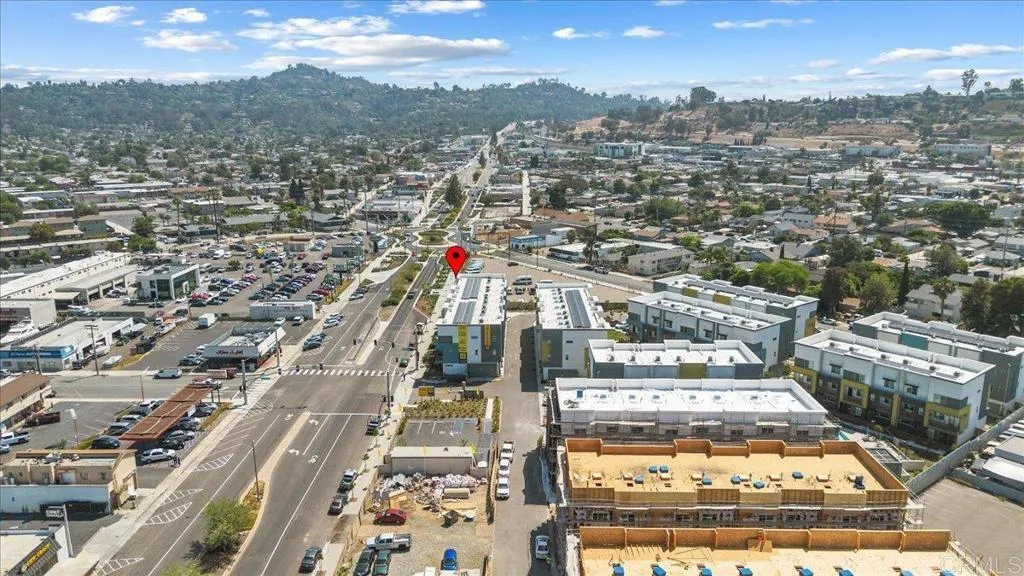 https://cdn.realtyfeed.com/cdn/127/306466667/e31ad1bc227aa30a2babcc9296f991a2.webp