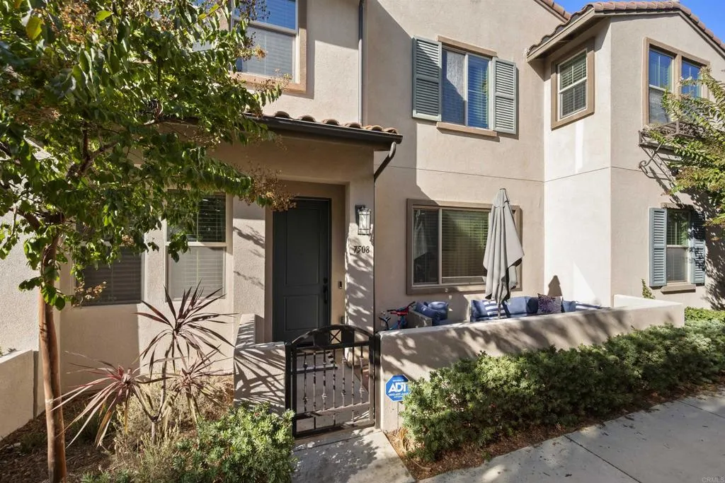 https://cdn.realtyfeed.com/cdn/127/306466807/68a909c24f73b9f3fe246a1c84818ecc.webp