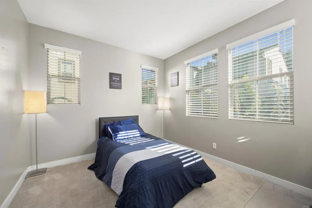 https://cdn.realtyfeed.com/cdn/127/306466807/963f1584d30cb79fd253715588b5cb32.webp
