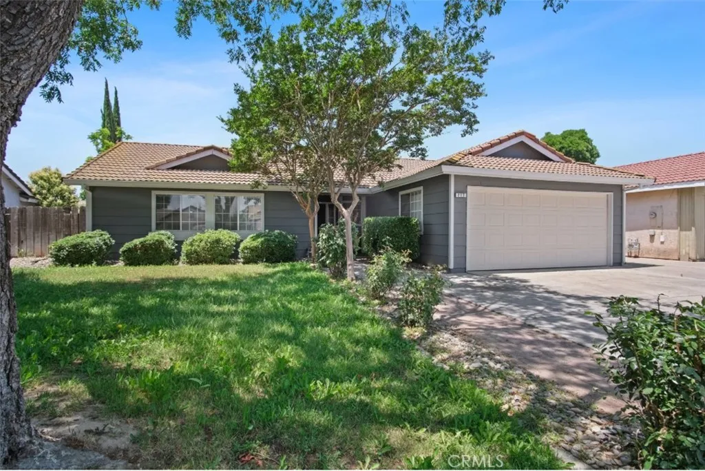217 N Mcclure Road, Modesto, CA 95357