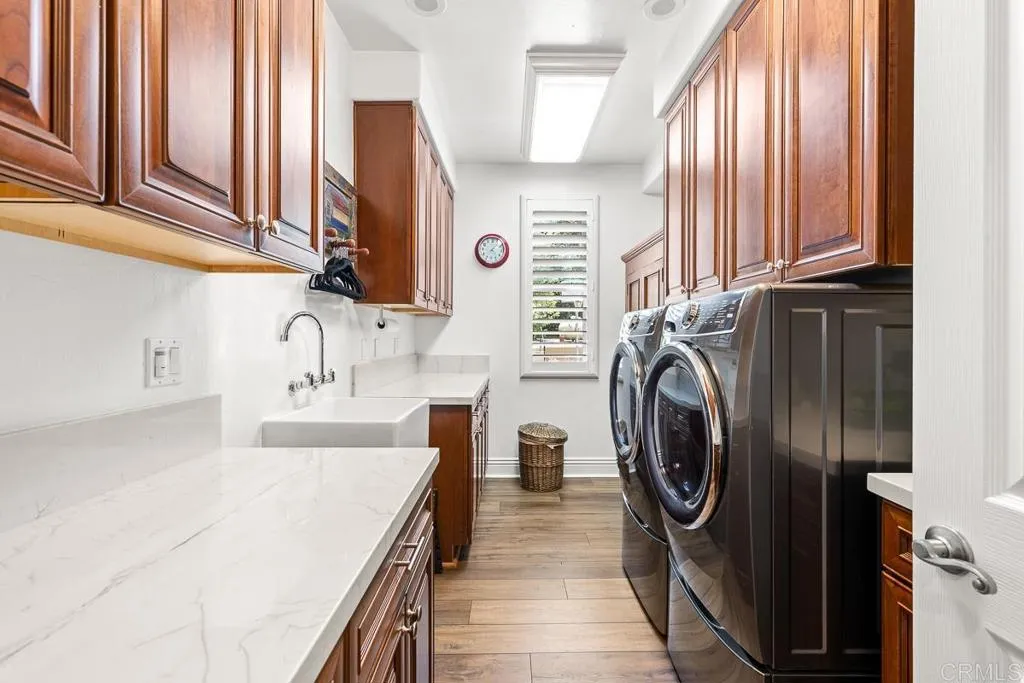 https://cdn.realtyfeed.com/cdn/127/306466881/6638e4723eac37d163f75c54f00195e5.webp